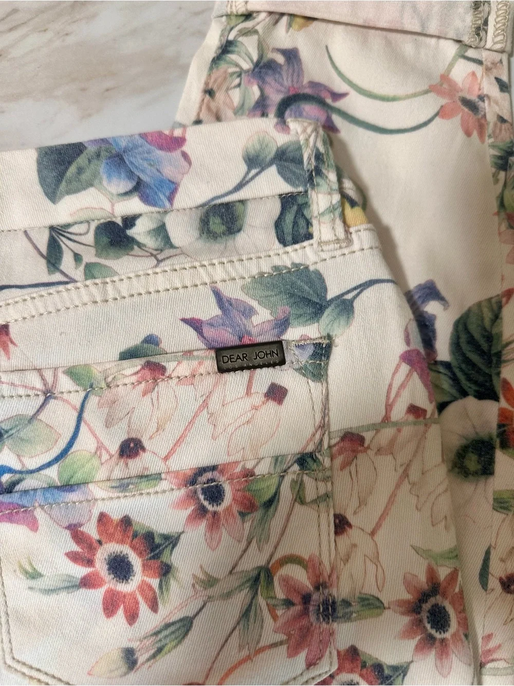 Dear John Women’s White Floral Skinny Jeans- 28P